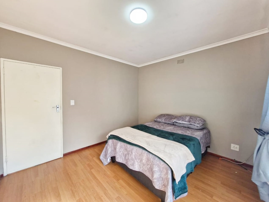 2 Bedroom Property for Sale in Protea Village Western Cape